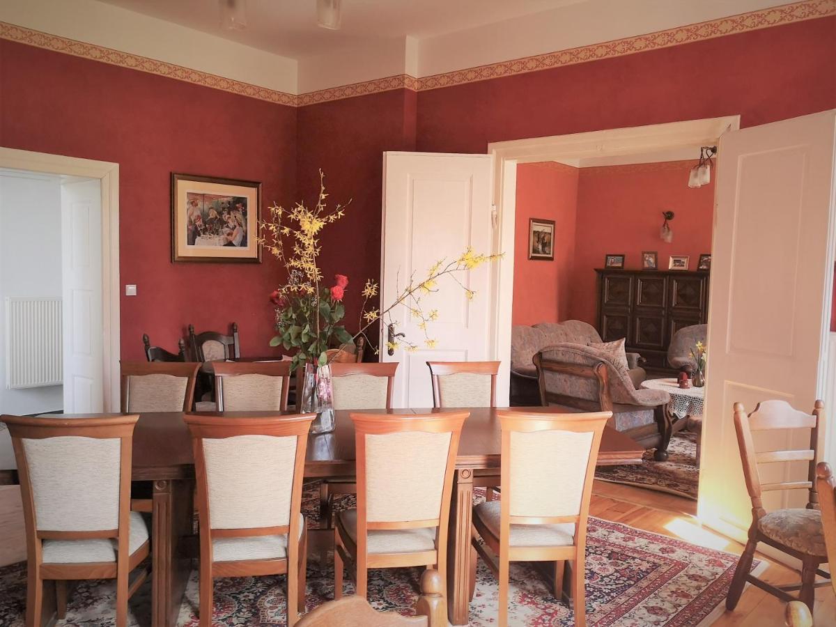 Folwark Goscino-Dwor Bed & Breakfast Eksteriør bilde