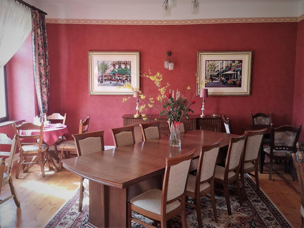 Folwark Goscino-Dwor Bed & Breakfast Eksteriør bilde